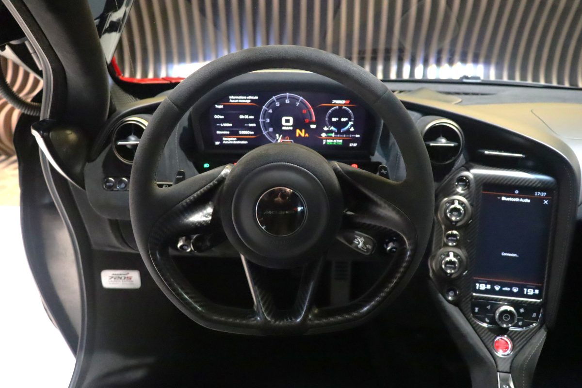 9 9