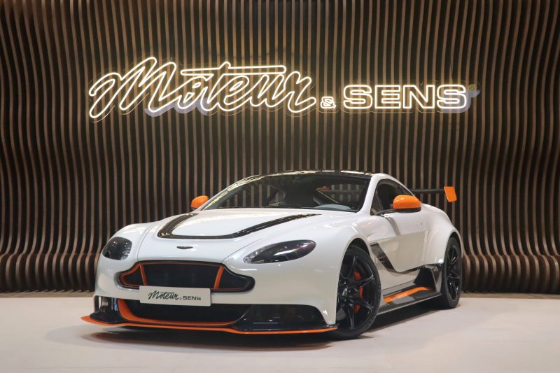 VANTAGE GT12
