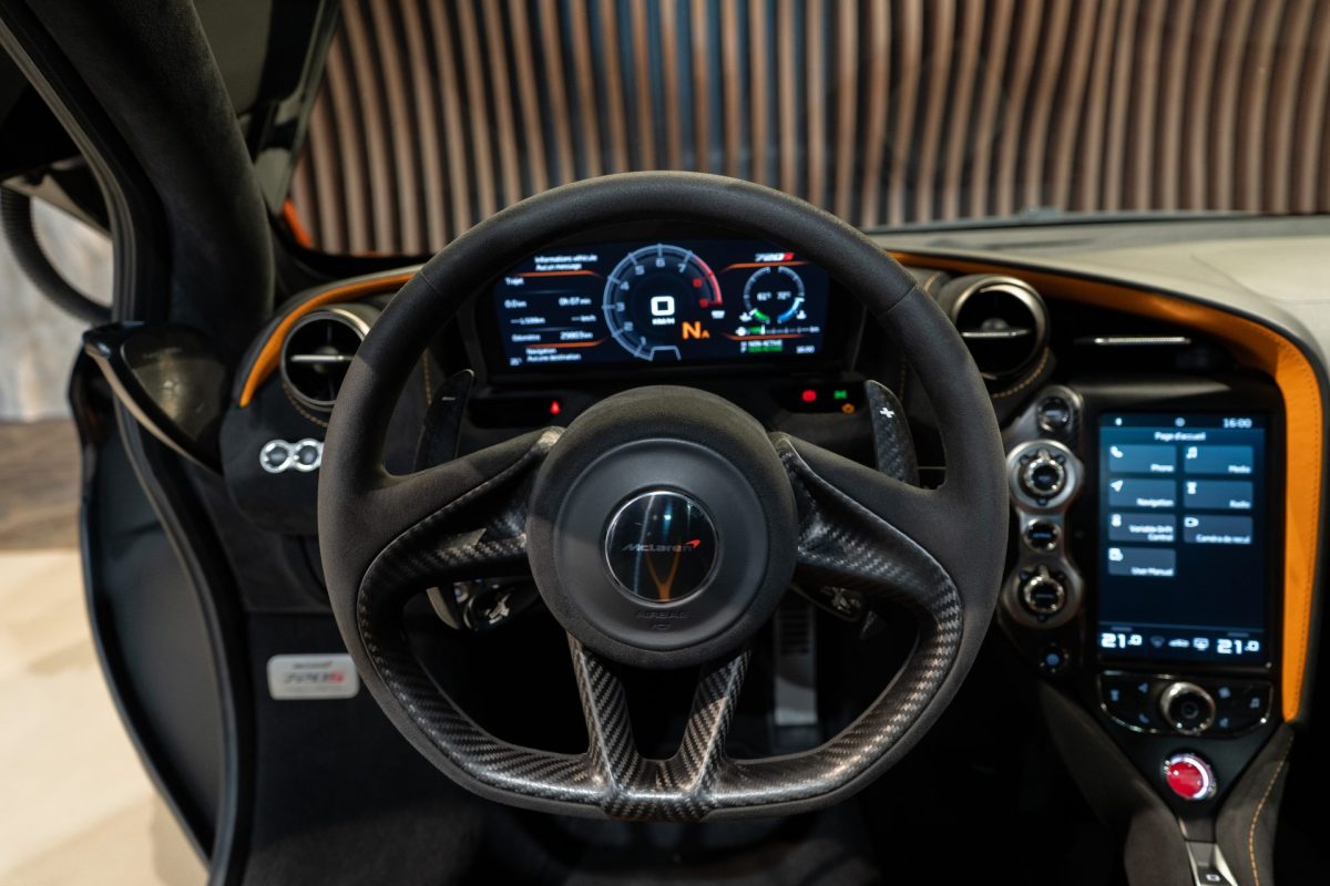 6 6