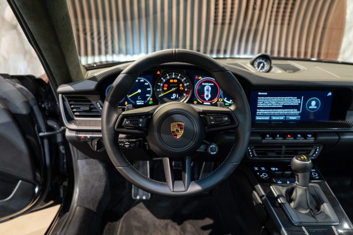 6 6
