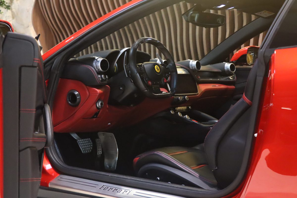 8 8