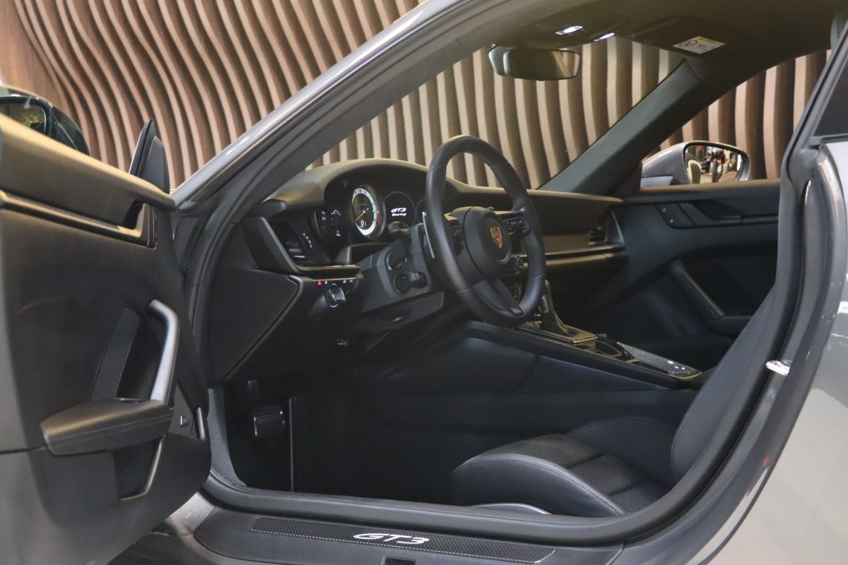 8 8