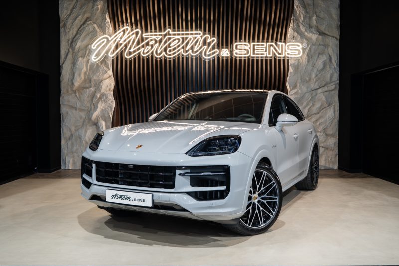 CAYENNE E3 II E-HYBRID COUPE 470CH