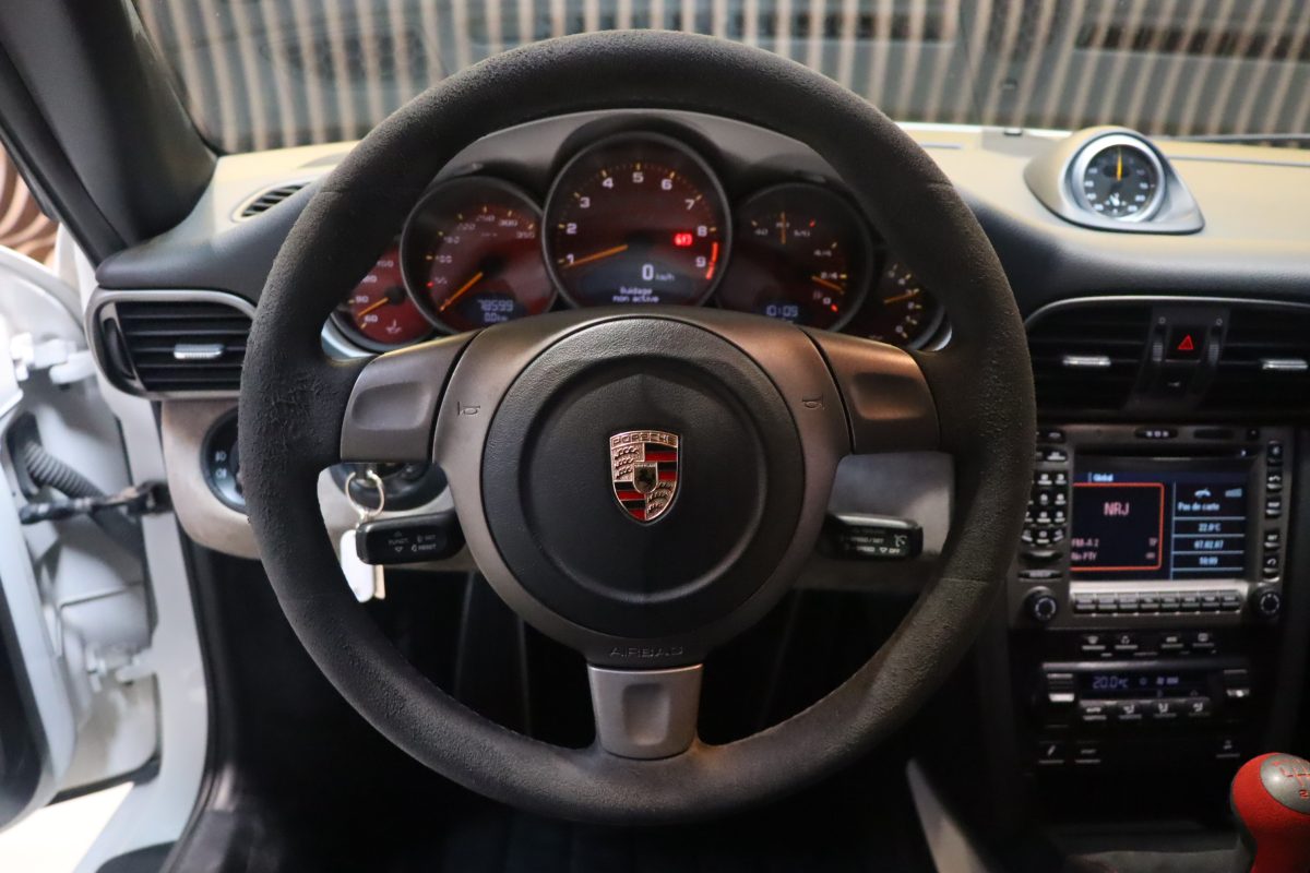 9 9