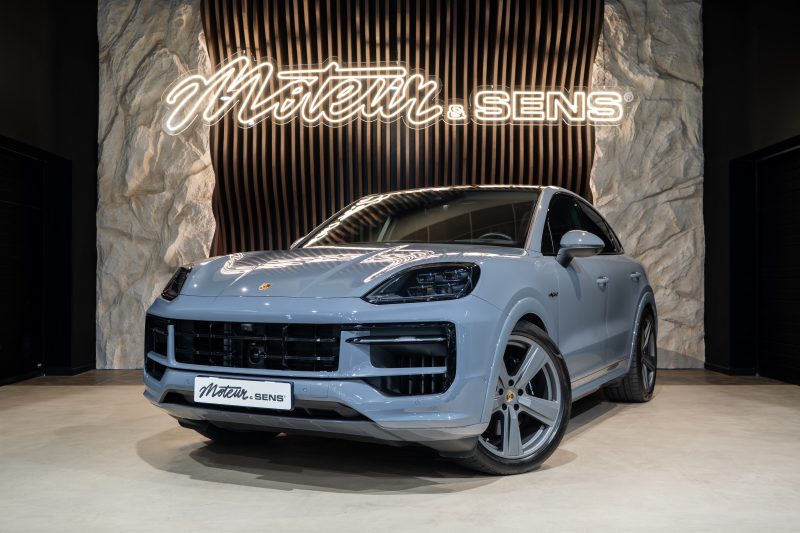 CAYENNE E3 II E-HYBRID COUPE 470CH