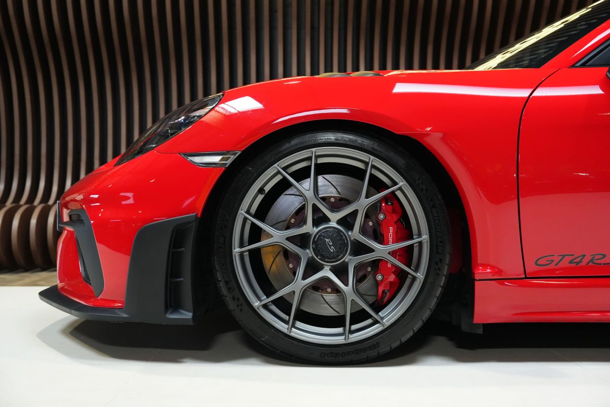 GT4 RS ROUGE-44 GT4 RS ROUGE-44